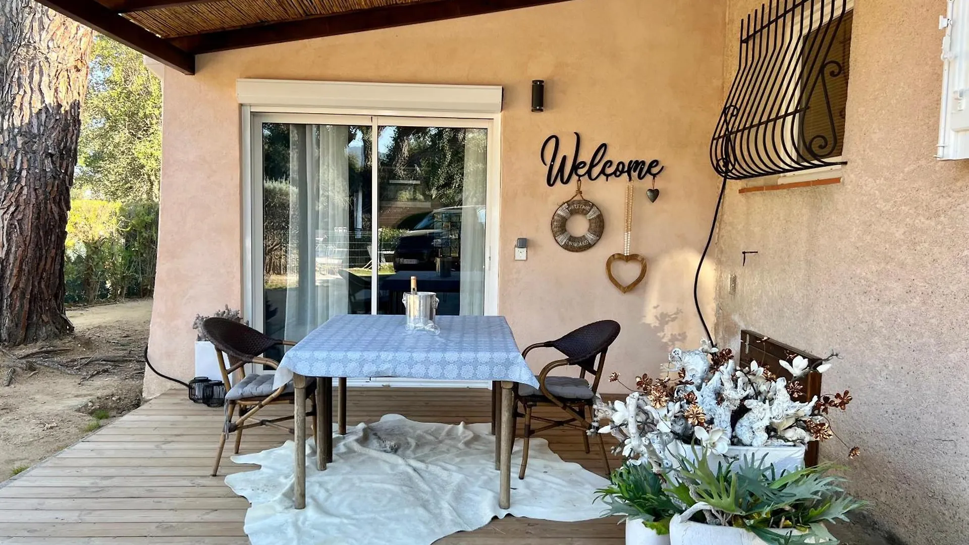 Apartment Studio Mari-Ange Grimaud