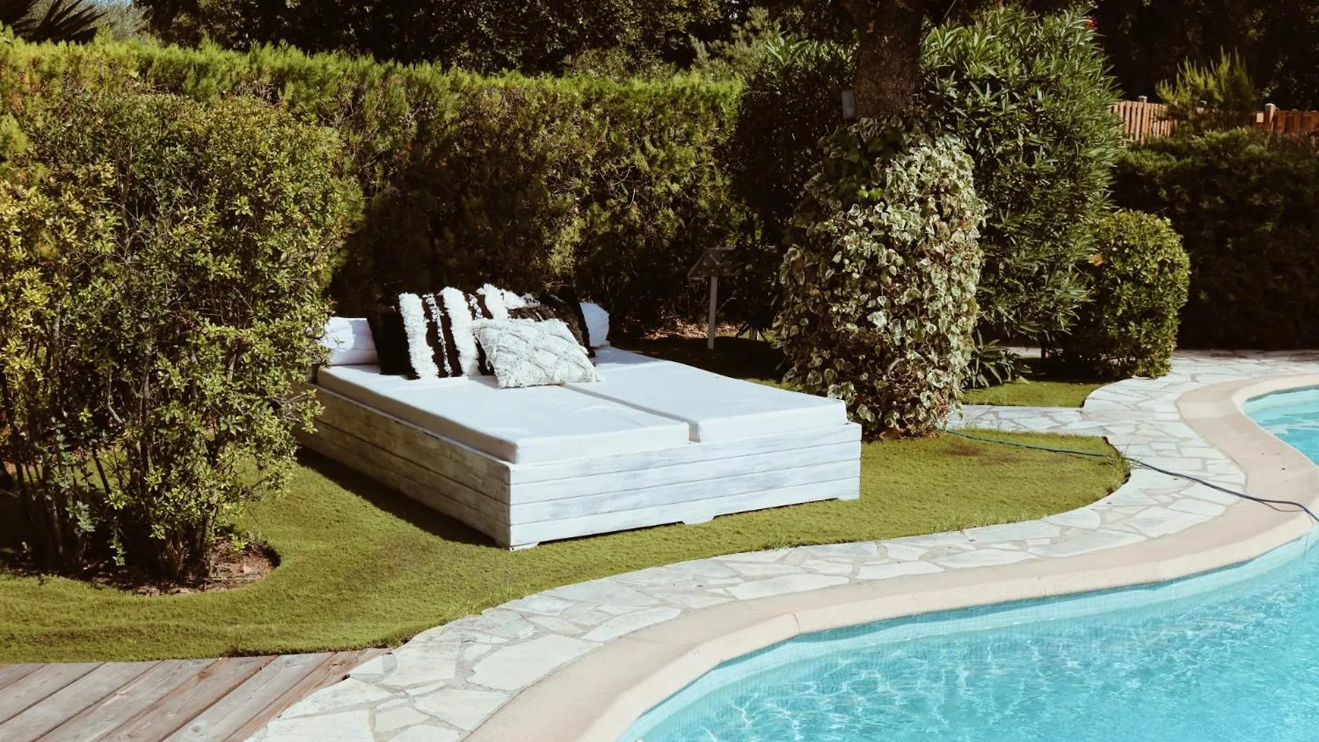 Studio Mari-Ange Grimaud 0*,  France